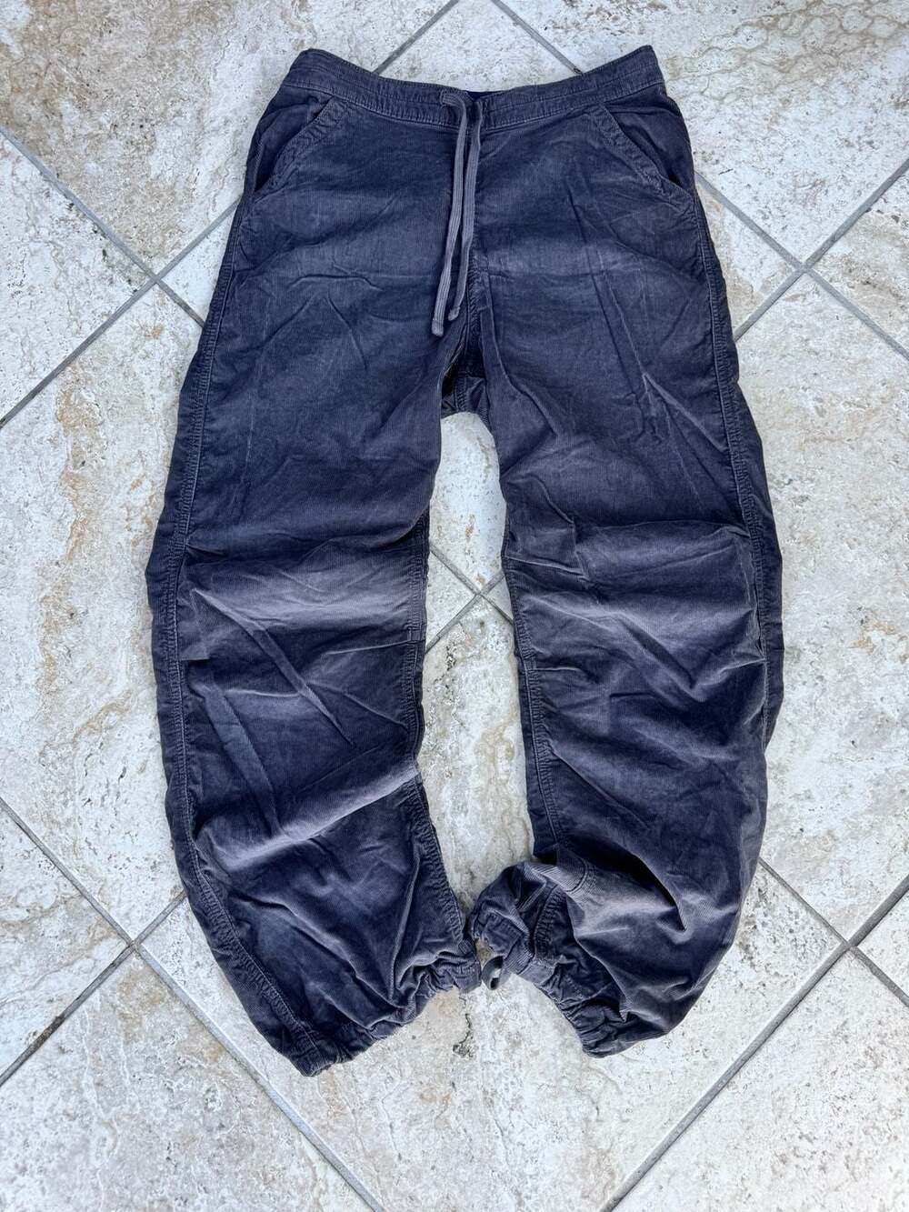 Hollister Women's Adjustable-Rise Parachute Baggy Jogger Pants